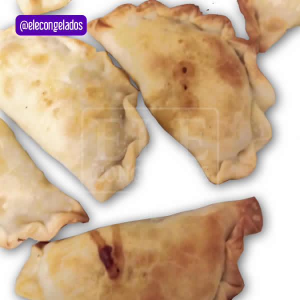 Varias empanadas al horno